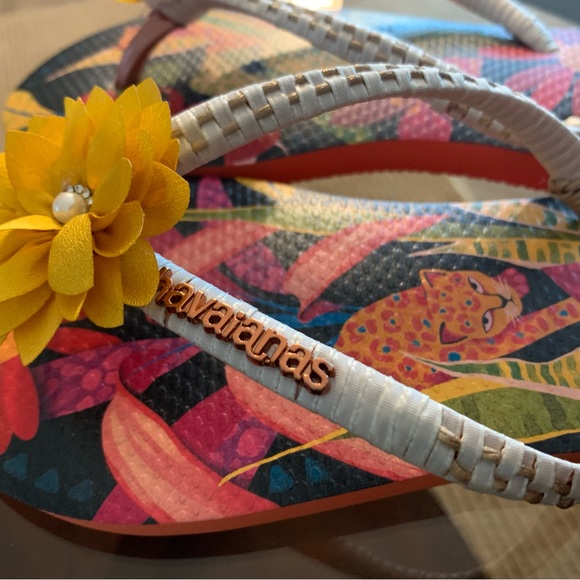 Sandals - Picture 4 of 4